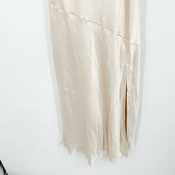 NWT Selfie Leslie Coquette Well Verse Pleated Bust Front Split Slip Dress Size L - Picture 6 of 13